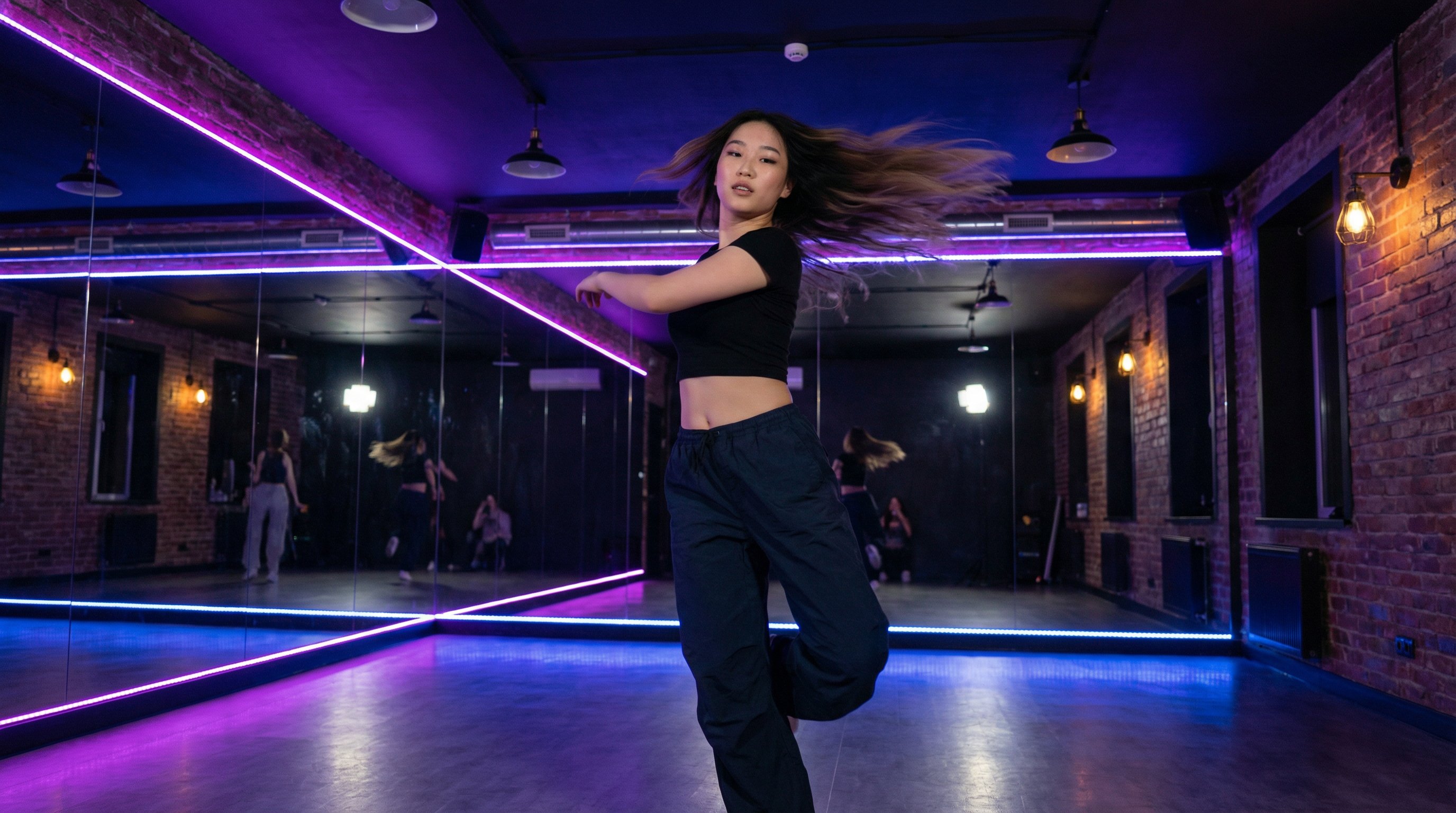 四虎舞蹈翻跳视频